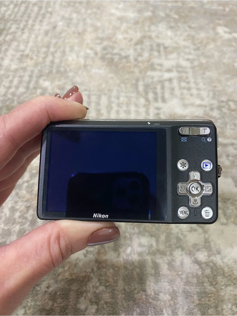 Nikon Coolpix S560 Black in EUC